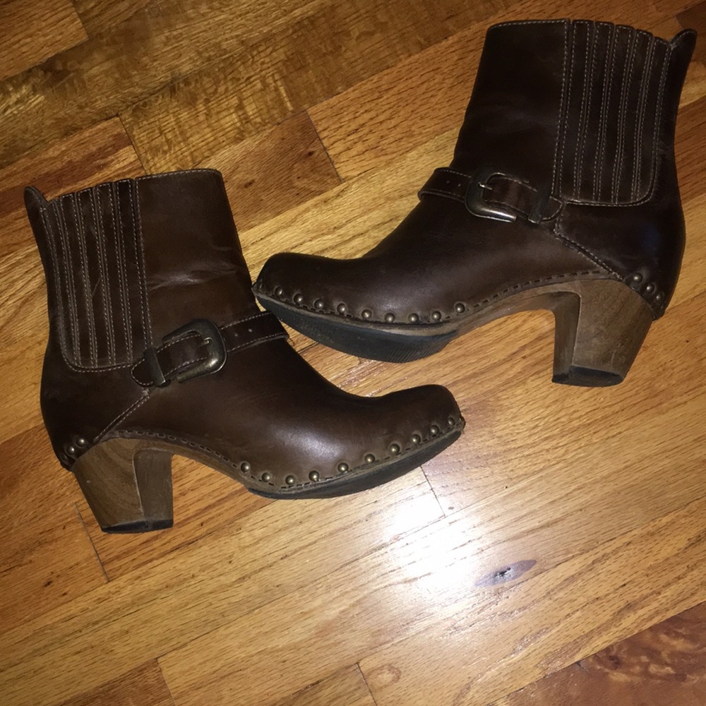 Rare Dansko ankle boots - 39/8.5/9